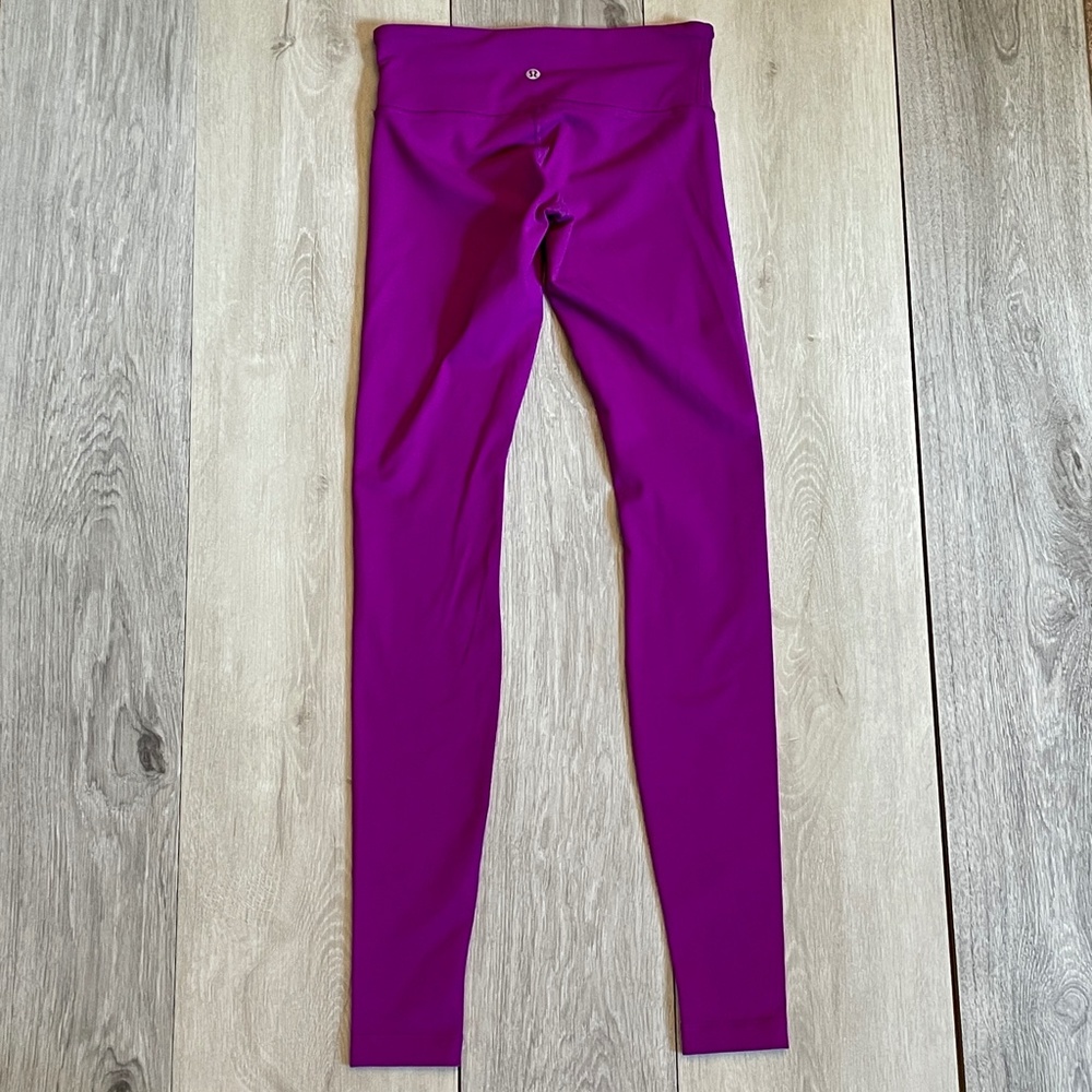 Lululemon Wunder Under 28" size 4